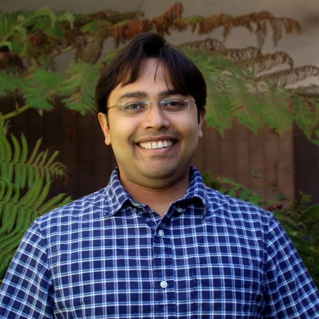 Headshot of Siddharth Dey