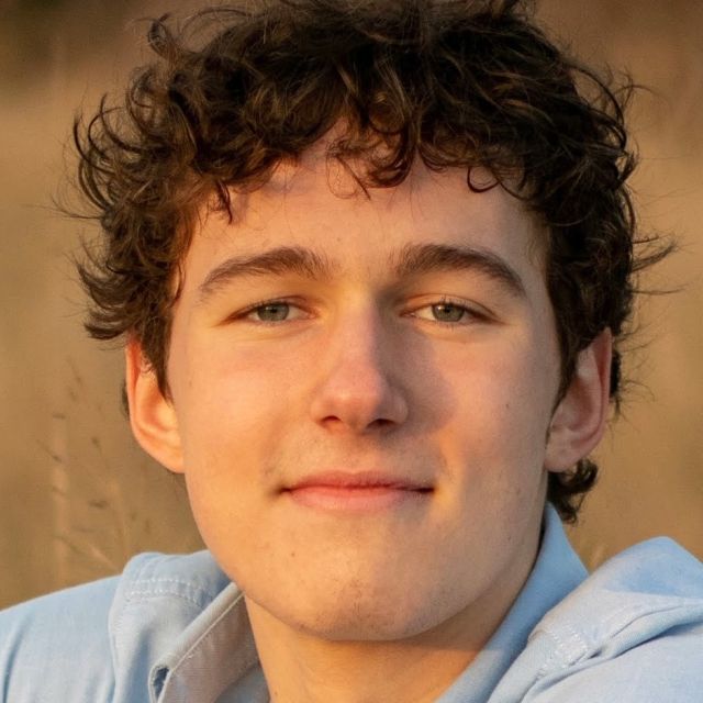 Max Mahoney-Schaefer Headshot